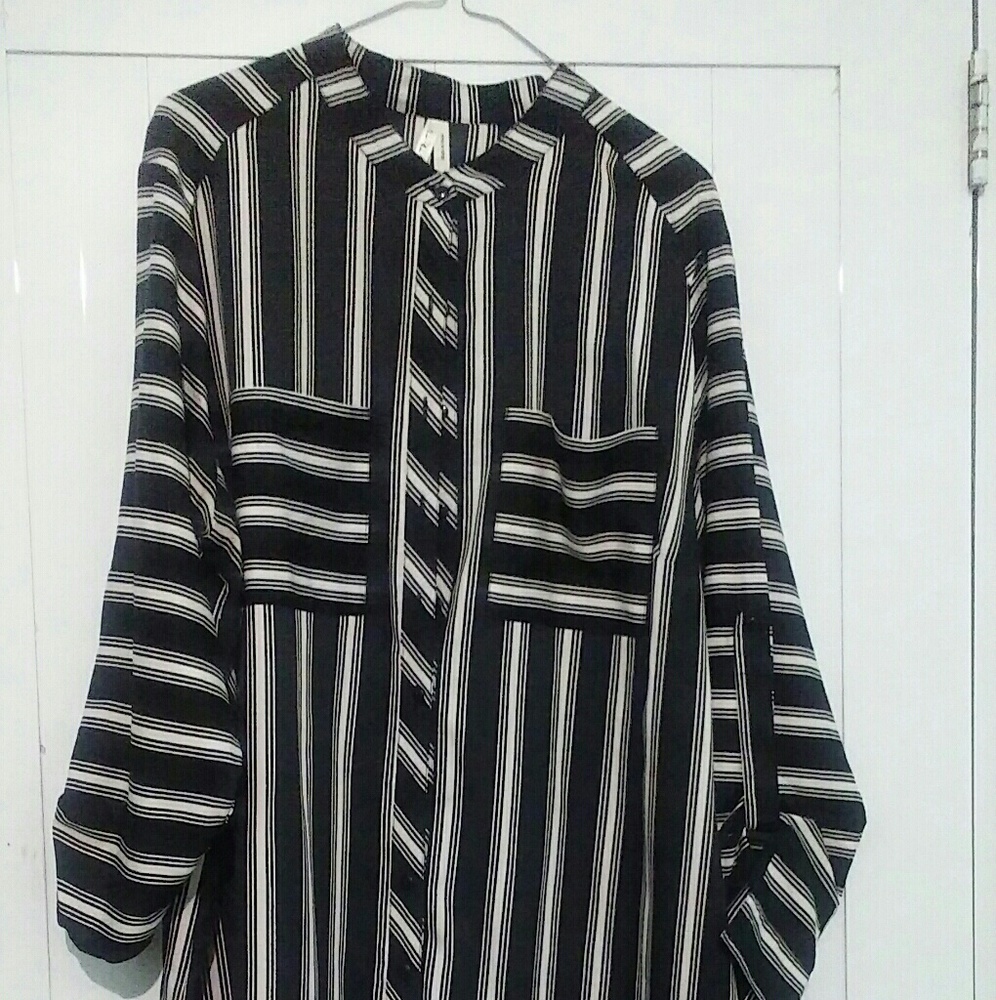 Black & white dress